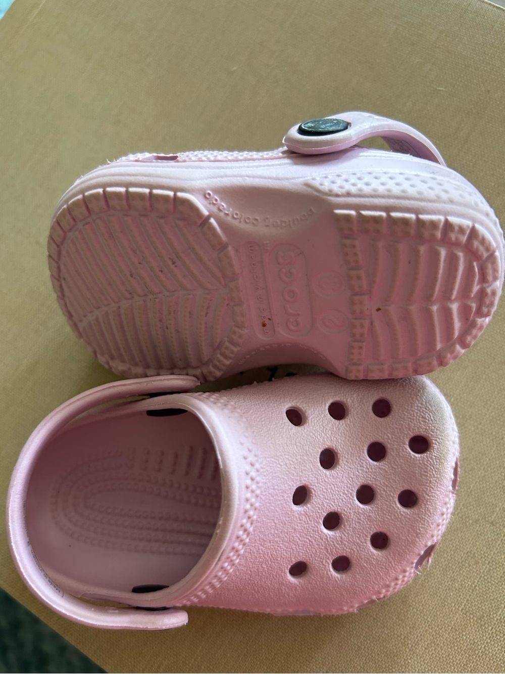 CROCS Kids Lightweight Clog in Light Pink